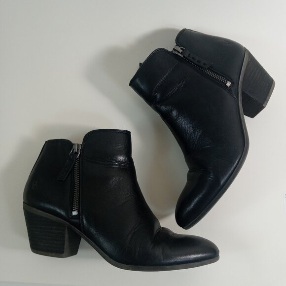 Frye Women's Judith Black Leather Ankle Booties Side Zippers Block Heel Size 8.5 - Picture 16 of 16